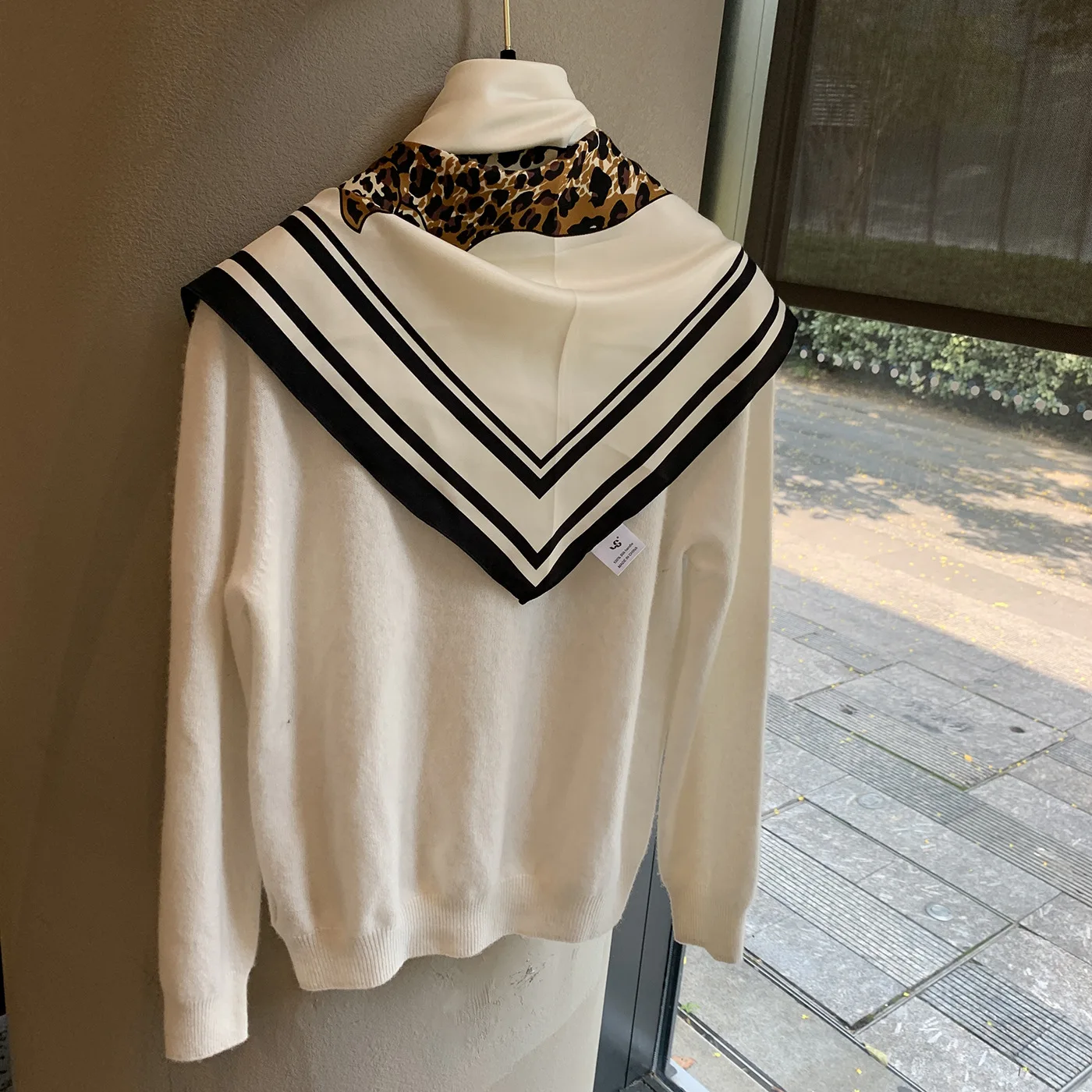 Leopard Stripe Double Sided Triangle Silk Scarf Versatile Navy Collar Shawl Neck Protector Square Scarf Scarf Scarf