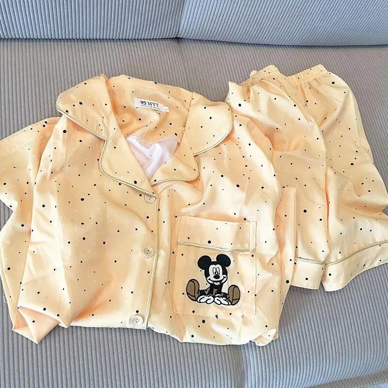 

Новый комплект пижамы с Микки Маусом, летняя женская пижама с шортами, мультяшный дизайн, мягкая и удобная ткань из ледяного шелка, домашняя одежда, милый подарок для девушки.