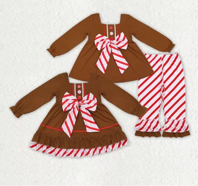 

В наличии коричневое платье с пряничным бантом и длинными рукавами длиной до колена, рождественское платье для сестры и братьев и сестер для маленьких девочек