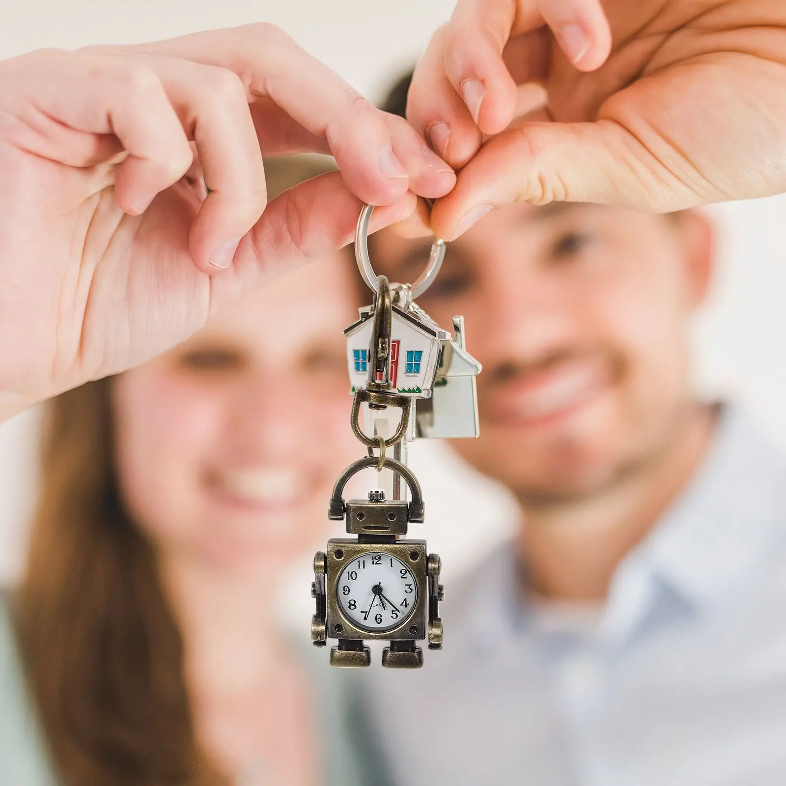 Robot Shaped Keychain Premium Material Durable Watch Pendant Retro Style Vintage Key Ring Handbag Backpack Accessory Pocket