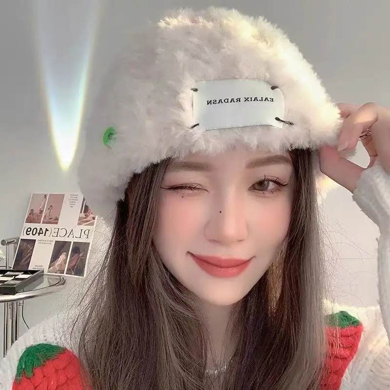 Female Cap Fastener Decoration Plush Hat All-Match Winter New Thickened Warm Face Slimming Woolen Cap Women