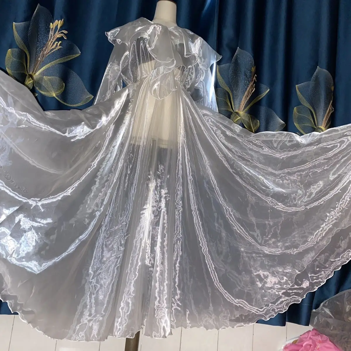 

Glossy Transparent Liquid Water Gauze Organza Long Dress Women Plus Size Long Sleeve Maxi Elegant Dress