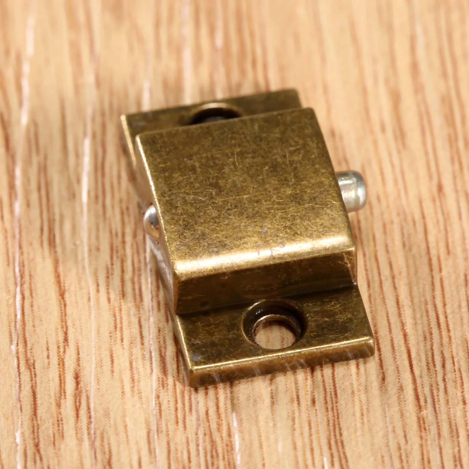 1pc  Vintage Box Latch Hasps  30*24m Wooden Jewelry Box Decorative Padlock Hasps Latch With Screw Furniture Hardware