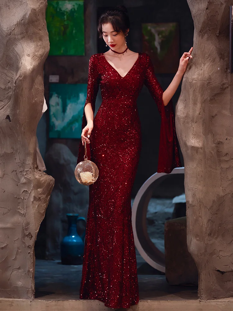 

Красное легкое вечернее платье для женщин: элитное, уникальное, для конференций, для ведущих, для свадеб, для мам, для торжественных мероприятий.