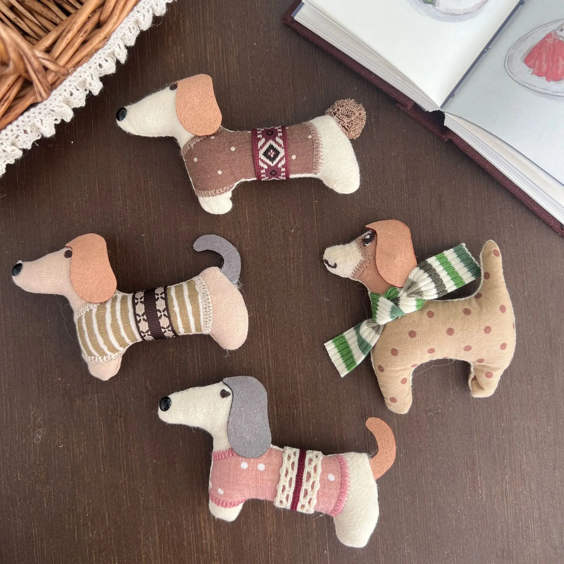 

Forest Puppy Brooch 1PCS New for Women Cute Cartoon Cotton Filled DIY Hair Clip Shoe Hat Clothing Accessory Decor Durable Kit