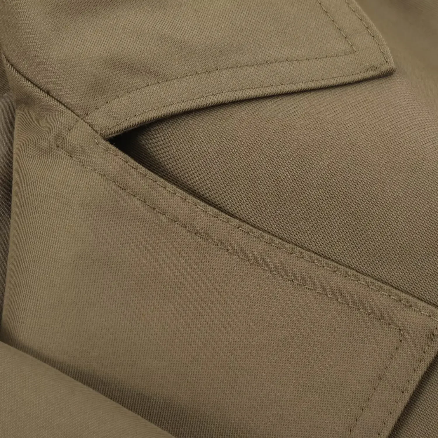 KONDALA Damen Elegante Pendler-Gürtelweste 2026 Sommer Frühherbst Trendige Zweireihige Weste Damen High-Street-Chic Freizeitweste – Detail 8