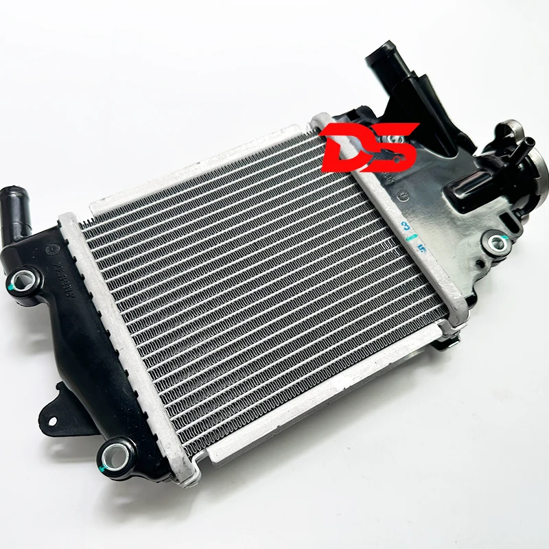 

1PC Motorcycle Radiator 19100-K97-H00 19100K97H00 For Honda Adv 150 Pcx150 VARI0 125/150 Motorcycle Accessories Radiador Cooler