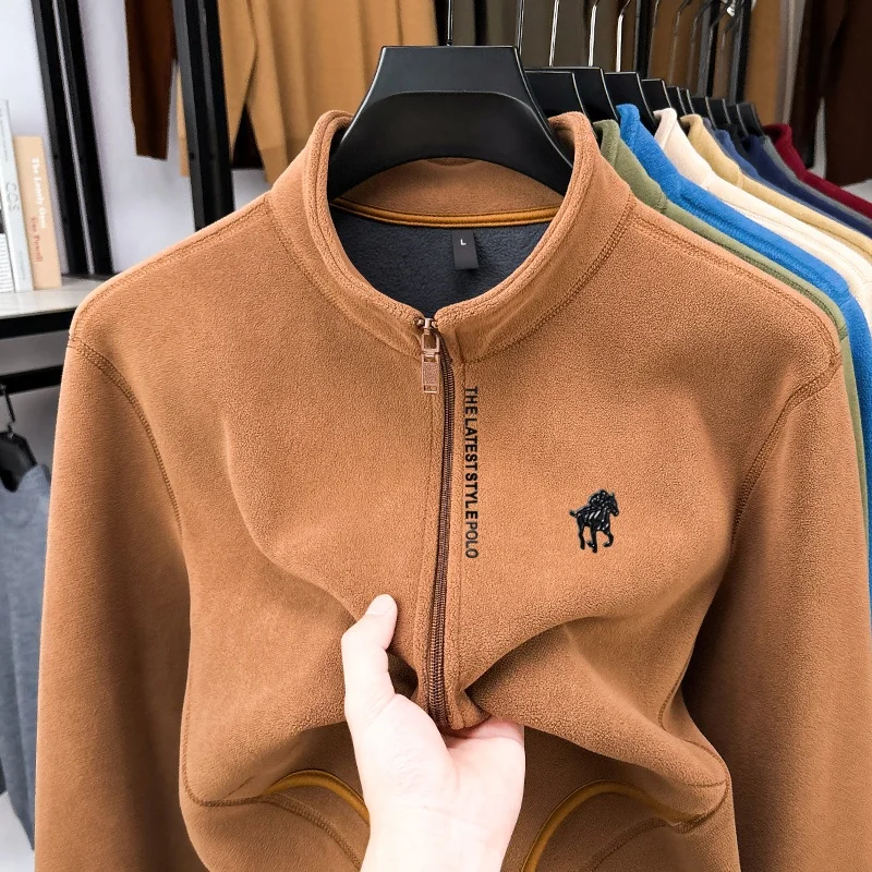 حار بيع الفاخرة جودة الرجال الوقوف طوق سستة معطف جديد وصول مريحة الحصان طباعة سترة الشتاء الأعمال الرجالية