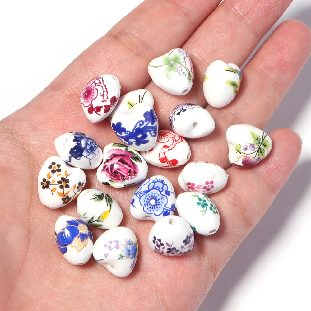 10 perles en céramique en forme de cœur 12x13mm, motifs floraux, perles intercalaires pour la fabrication de bijoux, colliers et bracelets DIY
