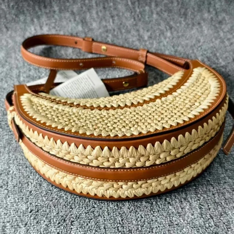 2025 حقيبة ظهر تحمل على الكتف حقيبة يد نسائية على ظهره حقيبة سرج ساخنة Y2k الفرنسية القمرية المتخصصة تصميم فريد متقدم #1