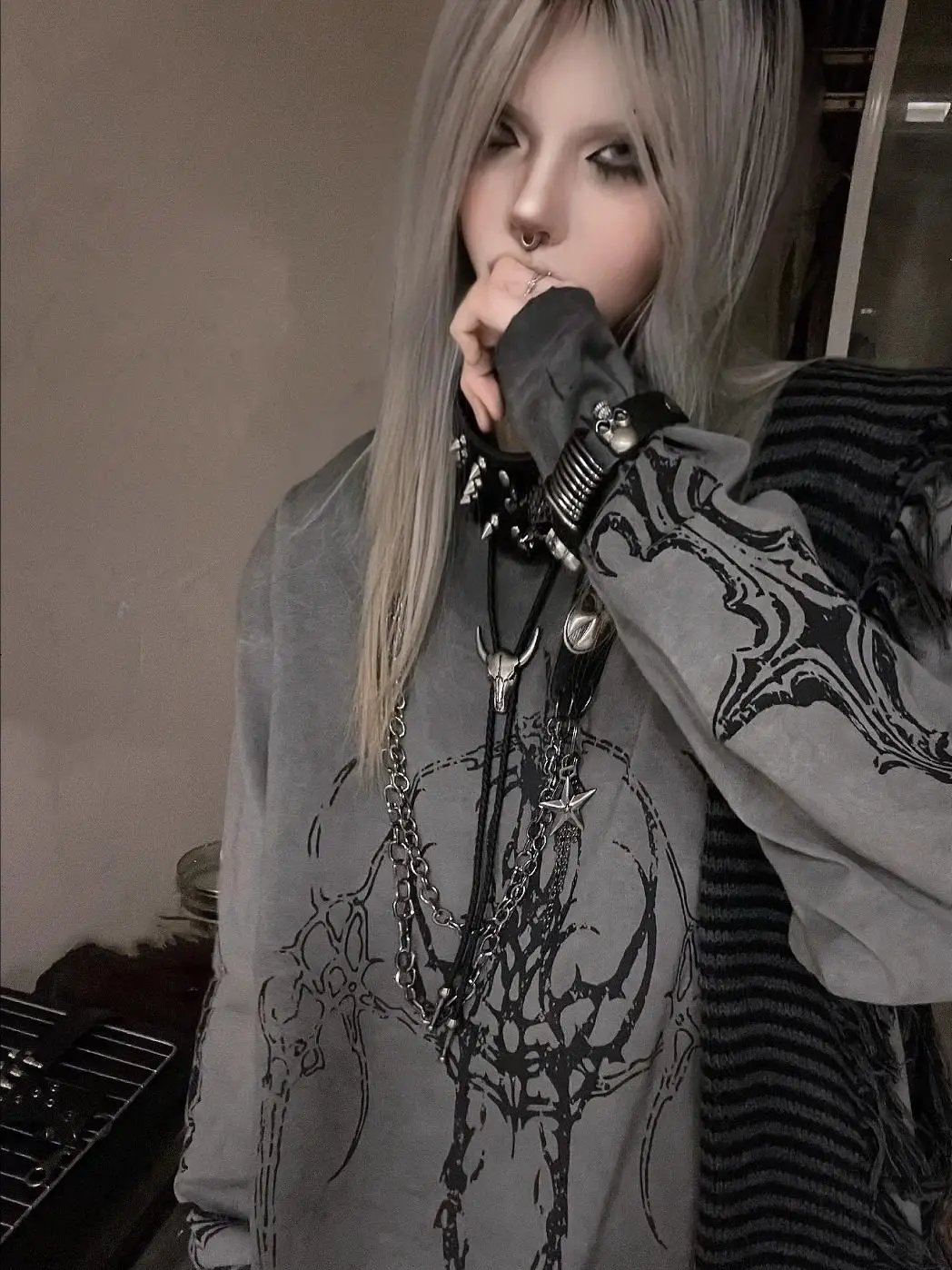 

Spring and Autumn Original Subculture Y2k Goth Wasteland Wind Long Sleeves Loose Washed Old Long Sleeve T-shirt Neutral Top