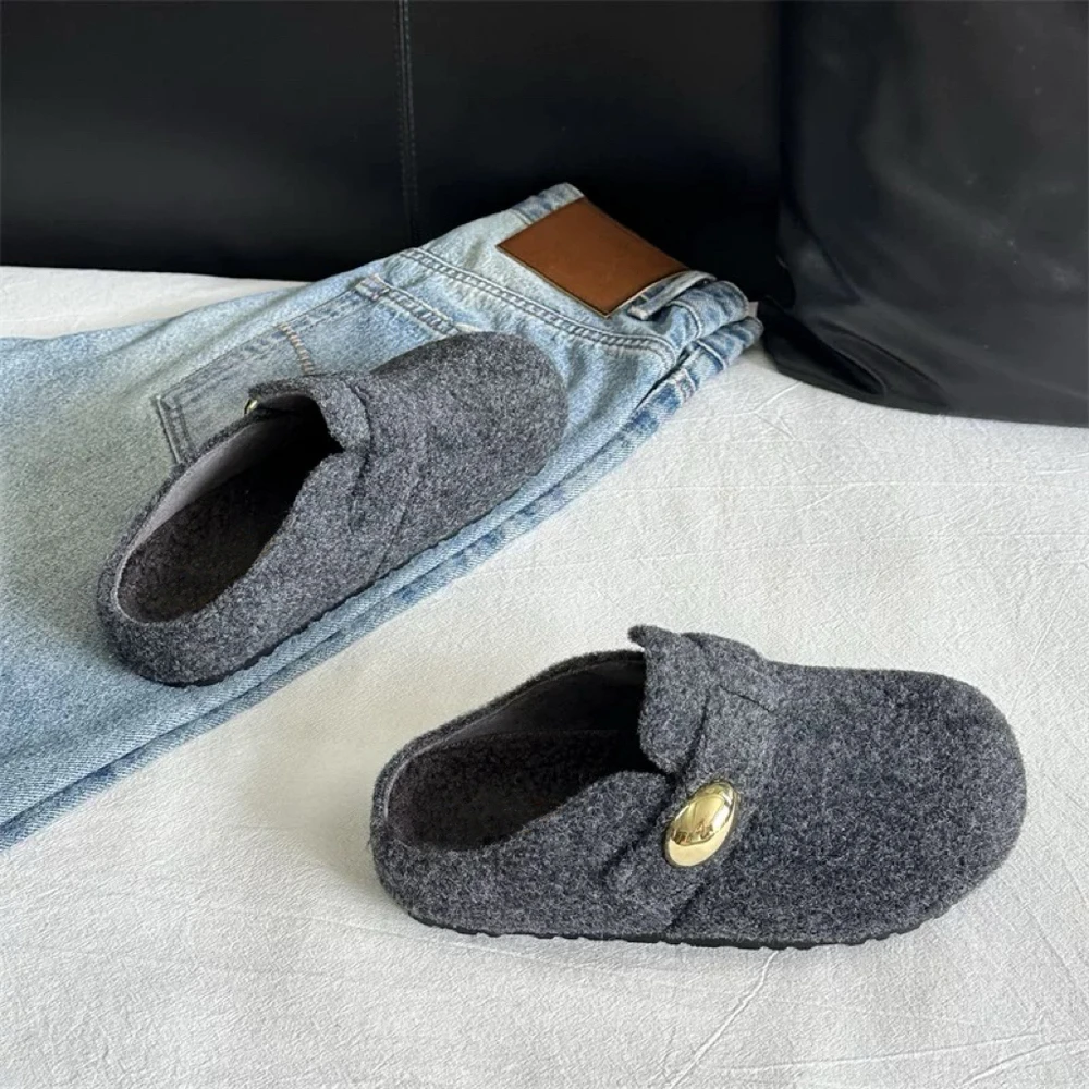 المتسكعون البغال للنساء 2026 حذاء مسطح الإناث السيدات النعال Pantofle غطاء تو جديد لينة الشرائح حذاء مسطح الإناث السيدات