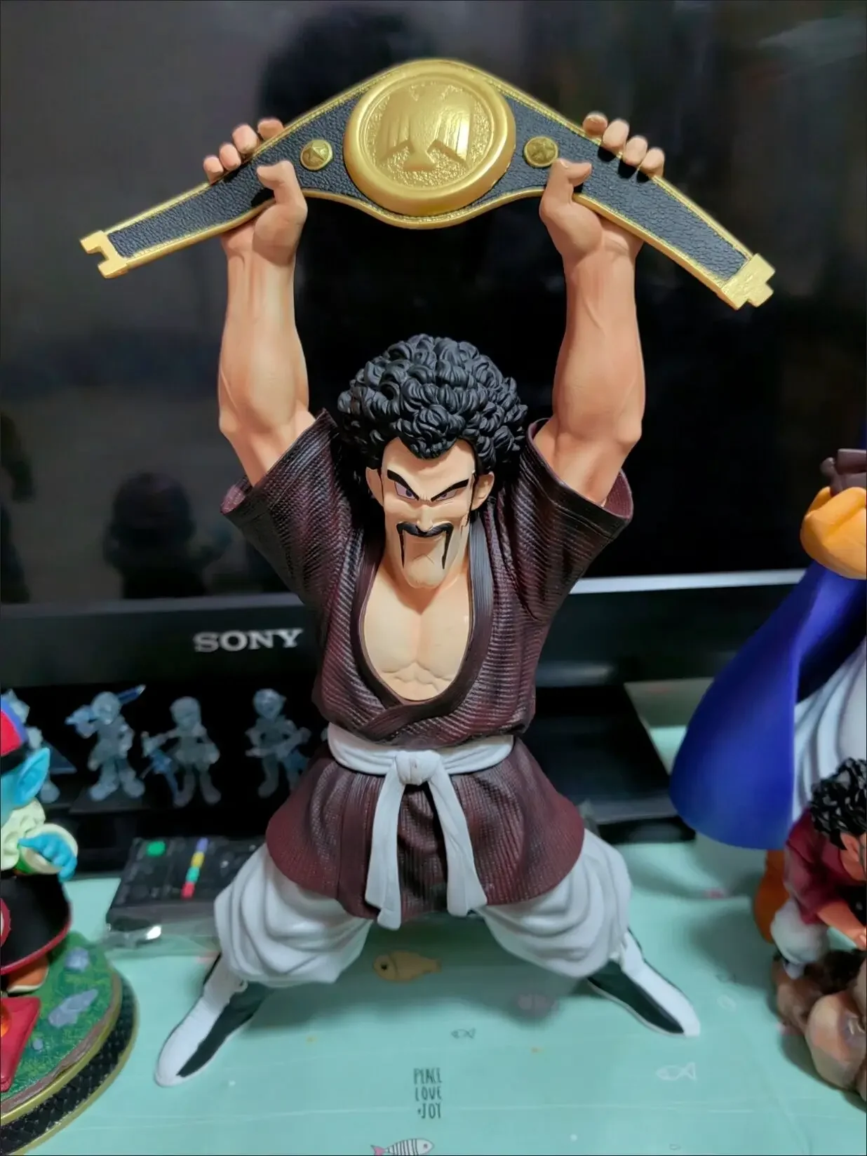 32cm Anime Dragon Ball Figure Gk Hercule Lift A Gold Medal Pvc Action Figurine Ornaments Model Toys For Children Birthday Gifts