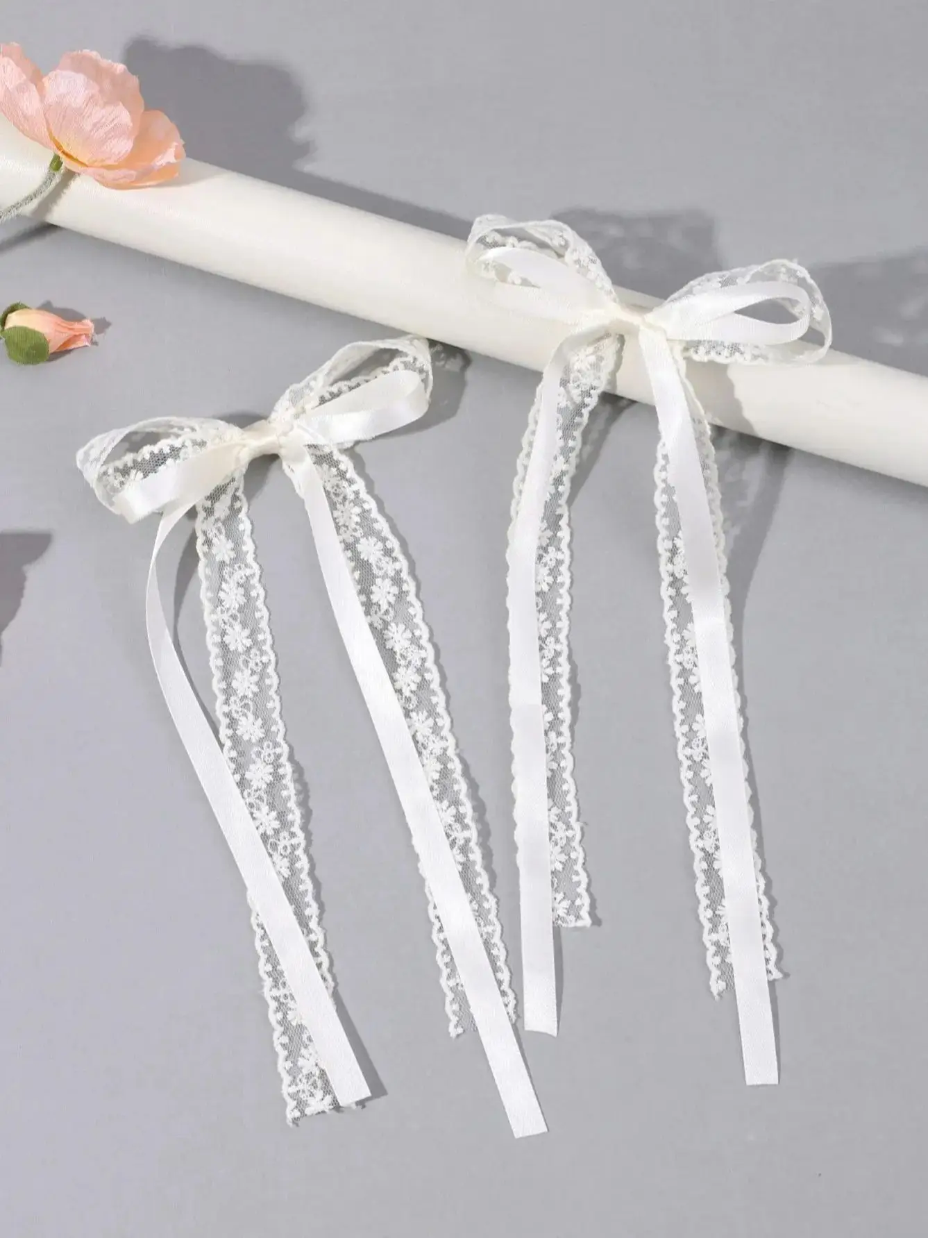 2 Stuks Witte Kant Boog Haarspeldjes Bloem Borduren Lange Lint Haarspelden Zoete Bloemen Barrette Meisjes Kinderen Hoofddeksels Accessoires - afbeelding 2