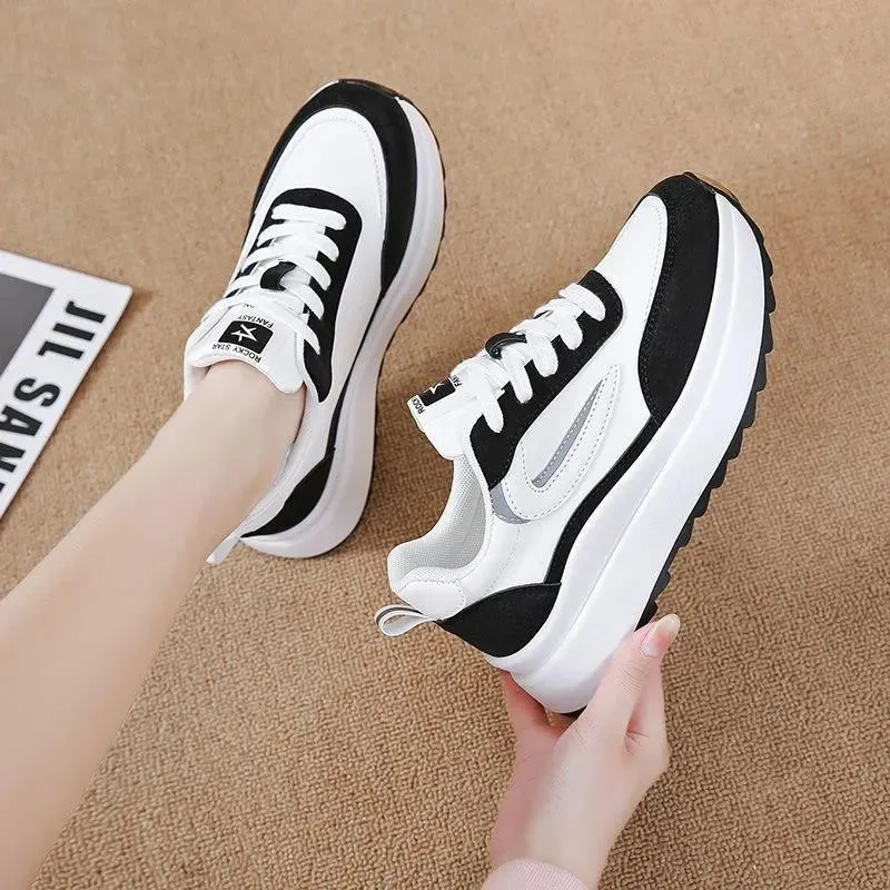 Women Sports Sneakers Round Toe Versatile Thick Sole Casual Lightweight Elevated Running Shoes Retro Sports Comfort 2024