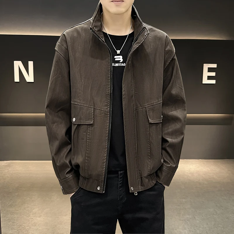 

A new autumn and winter trendy and fashionable lapel PU leather jacket for men, a high-quality windproof and versatile jacket