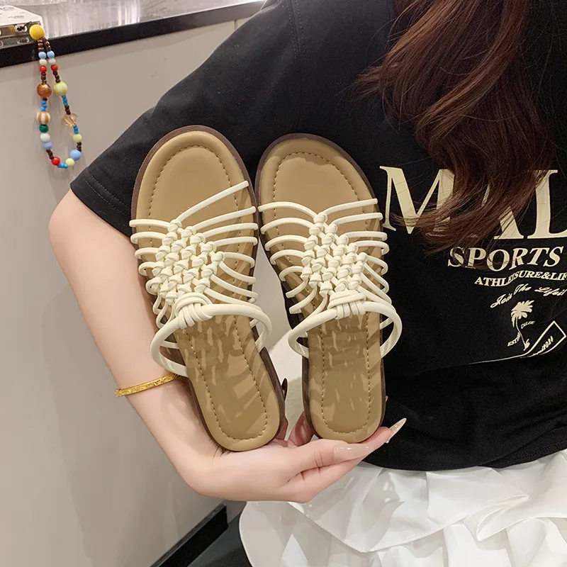 

2026 Summer Women Boho Woven Slide Sandals Slip On Flat Open Toe Beach Slippers Plus Size Lightweight Non Slip Outdoor Footwear