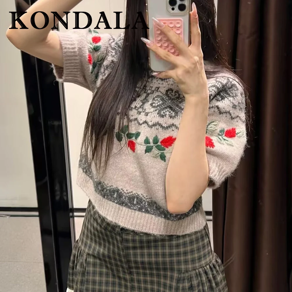 KONDALA Chic Vintage 2025 Fashion Knit Straight Floral O-Neck Short Sleeve Sweater Casual Female Streetwear Print Bohe Knitwear