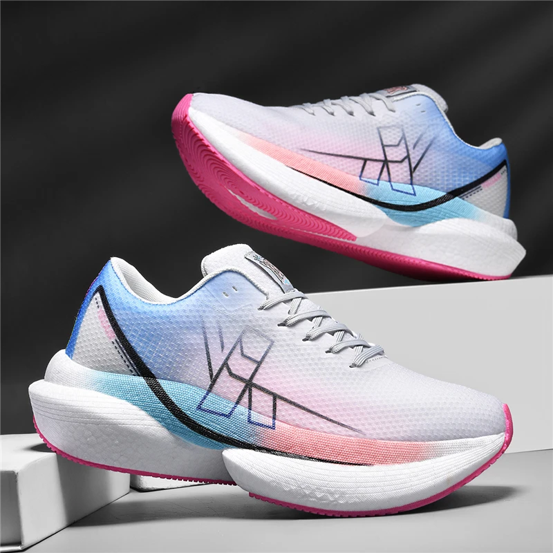 

Autumn Winter Men's Carbon Plate Running Shoes - Shock-Absorbing Low-Top Soft-Sole Fashion Versatile Outdoor Casual Sneakers