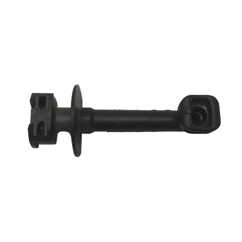 Elbow Outlet Pipe with Attached Clamp for Use on For Karcher High Pressure Cleaner Models K2/K3 Part No 4 064 047 0