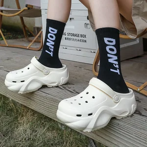 Women's thick background sandals, outdoor fashion slippers, luxurious pearl diamond clogs, garden, black and white water shoes, diy 8 Main Sales Women's Luxury Slippers - №8