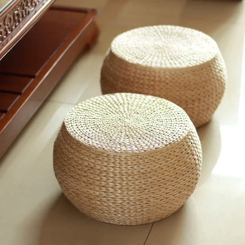 

Blue Grass Outdoor Floor Pouf Round Jute Ottoman Japanese Straw Footstool and Bench for Living Room Balcony or Garden Use