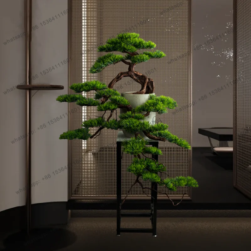 HT large-scale floor-to-ceiling entrance ornament welcome pine simulation green plant decoration ornament housewarming