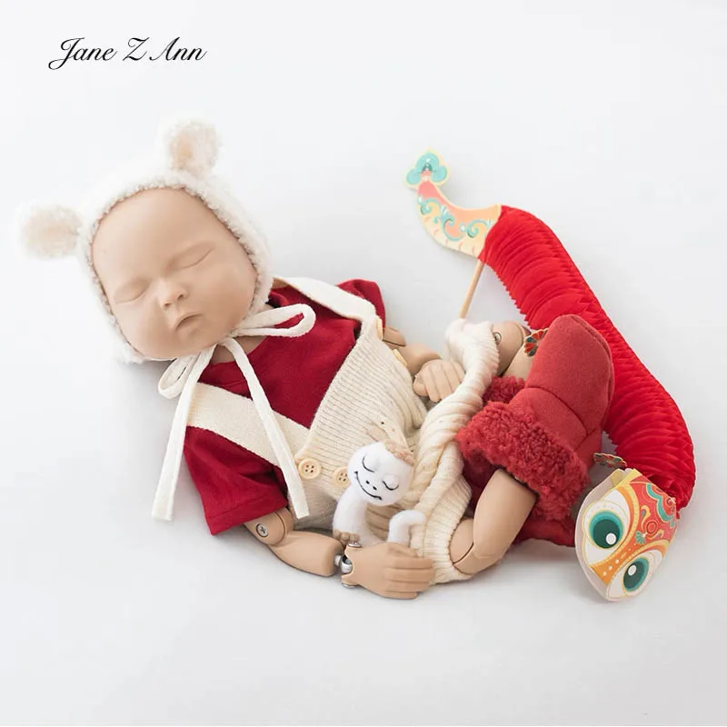 

New Year style Newborn baby photography studio clothing props hat clothes shoes cute snake doll