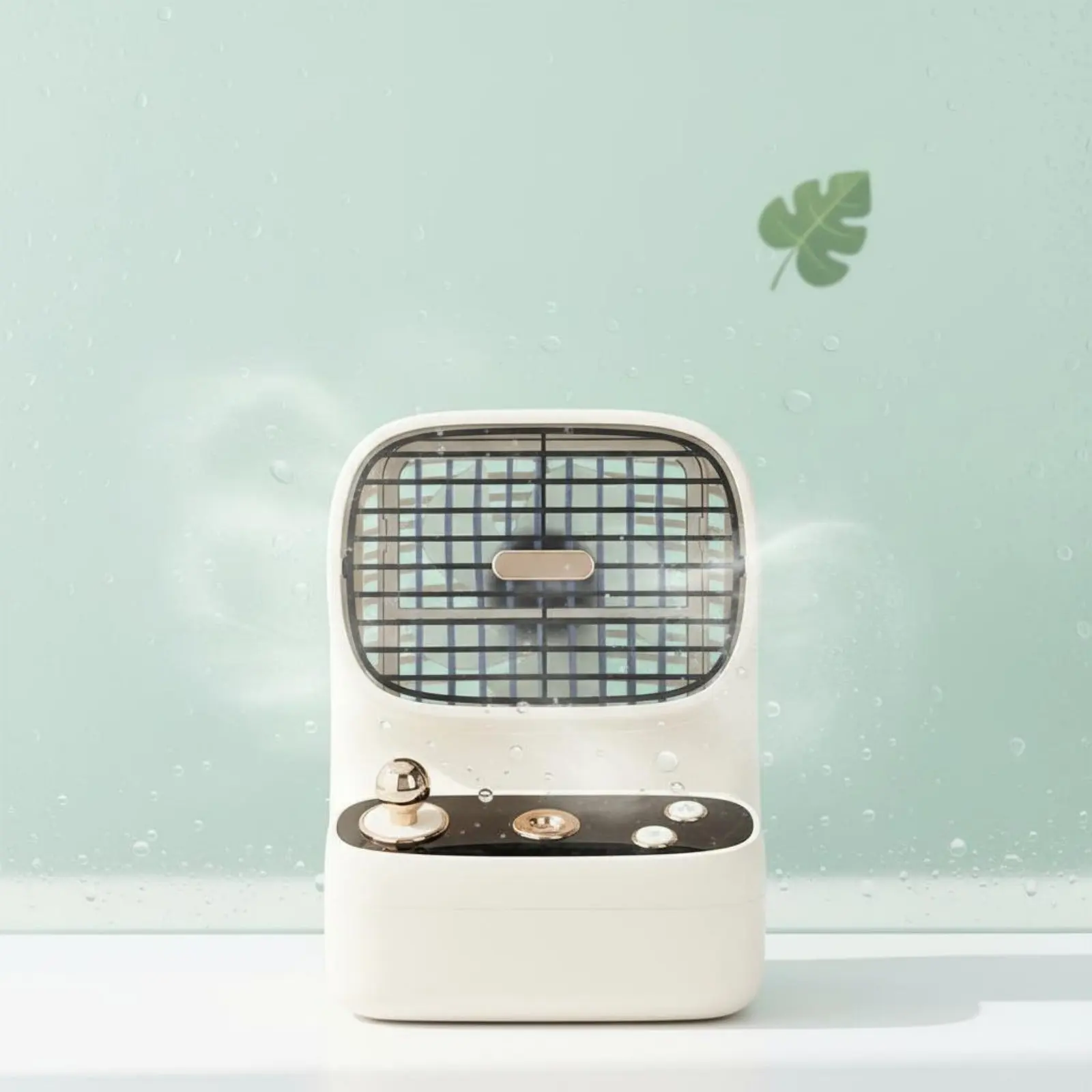 

Retro Misting Fan 3-Speed Adjustable Battery-Powered Desktop Humidifier Fan Portable Water Spray Chiller Humidifying Function