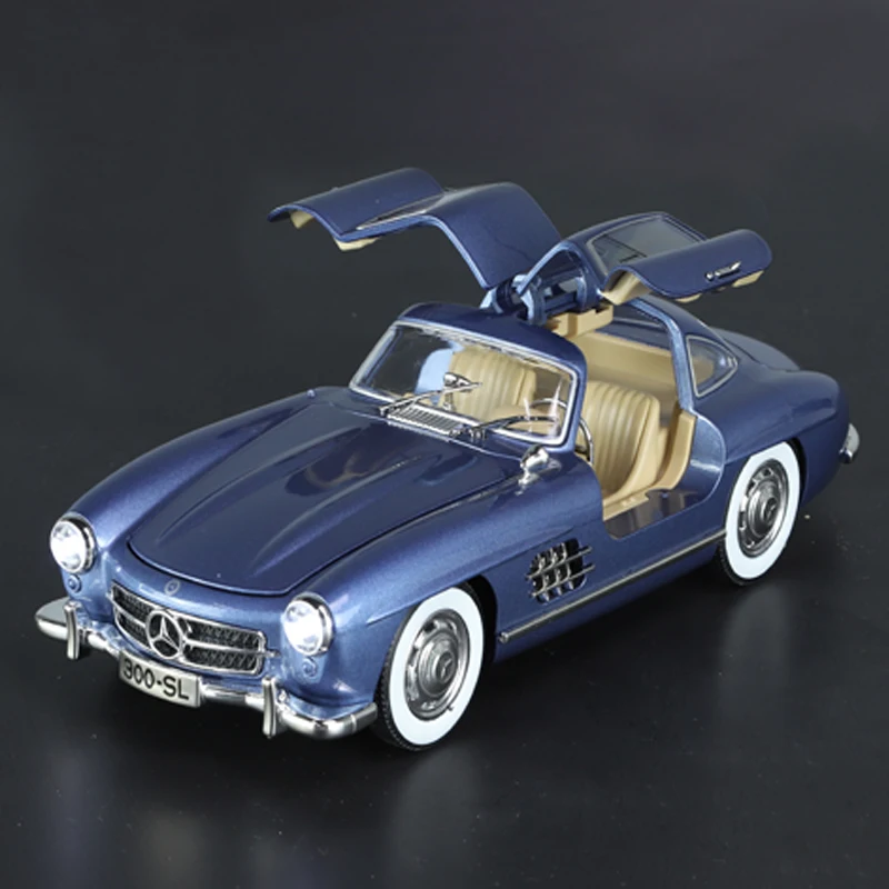 1:24 BE 300-SL NZ Vintage Car Toy Boy Street Version Classic Luxury Vehicle Supercar Fast Furious Hot Wheels Diecast Alloy Sound