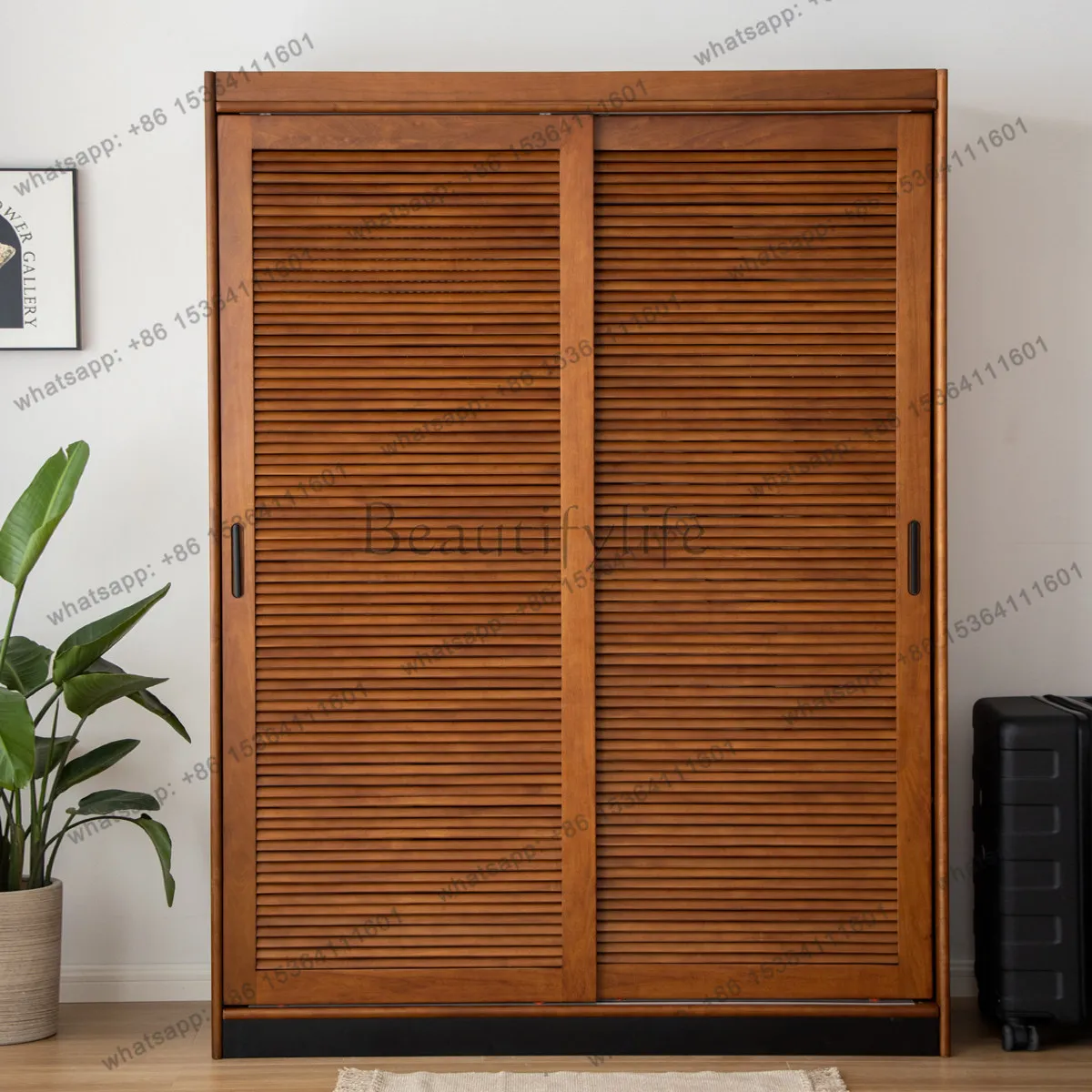 Custom cherry wood retro solid wood sliding door wardrobe sliding shutter door wardrobe