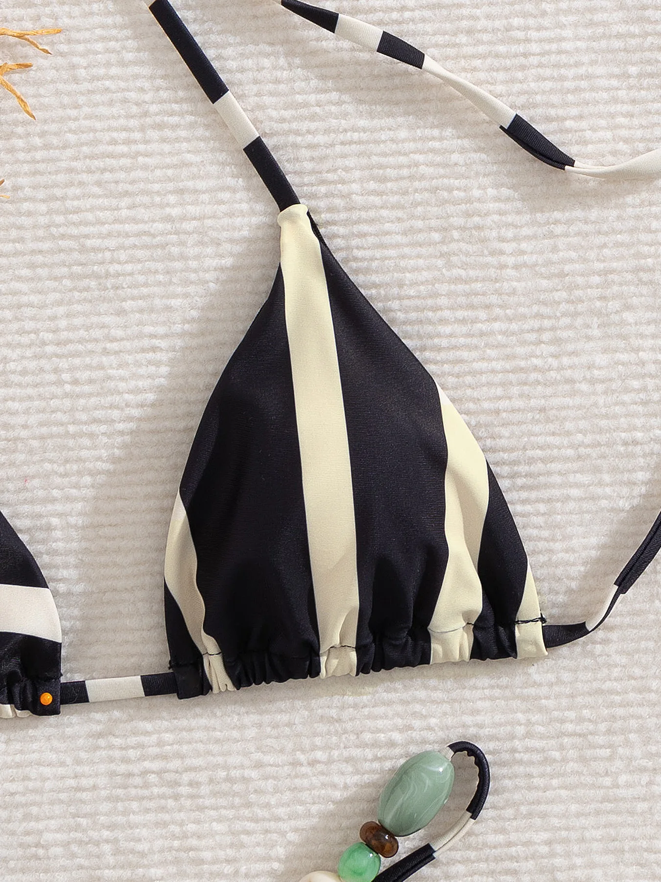 2025 Tendenza Trangle in bianco e nero Bikini Donna Vita bassa Costume da bagno Moda Sexy Biquini Lady Costumi da bagno Costume da bagno Beachwear femminile