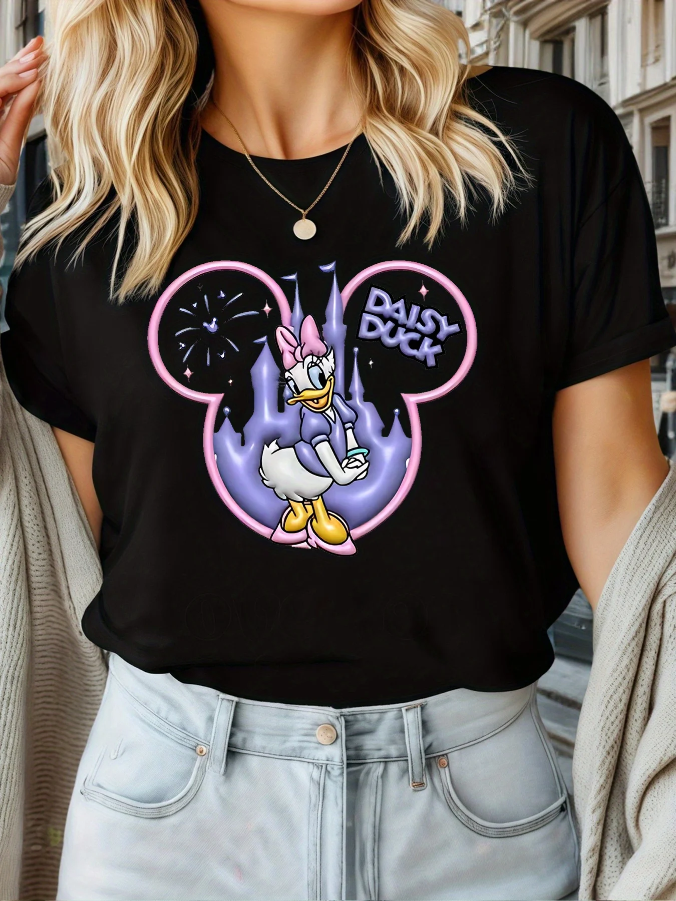 

Daisy Duck Print Women's T-Shirt Short Sleeve Cotton Tees Cartoon Disney Daisy Duck Y2k Tops Women T-shirt Brand Summer Clothing