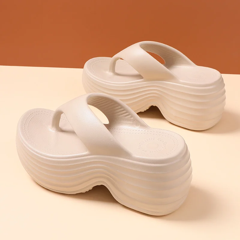 Damen Strand-Flip-Flops Sommer-Plateauschuhe Weiche EVA Damen-Hausschuhe Koreanischer Stil Mädchen Alltags-Sandalen