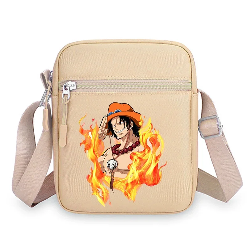 Nuove borse a tracolla con figure di anime dei cartoni animati di un pezzo Rufy Borsa a tracolla cool alla moda di grande capacità Borsa Oxford portatile da esterno