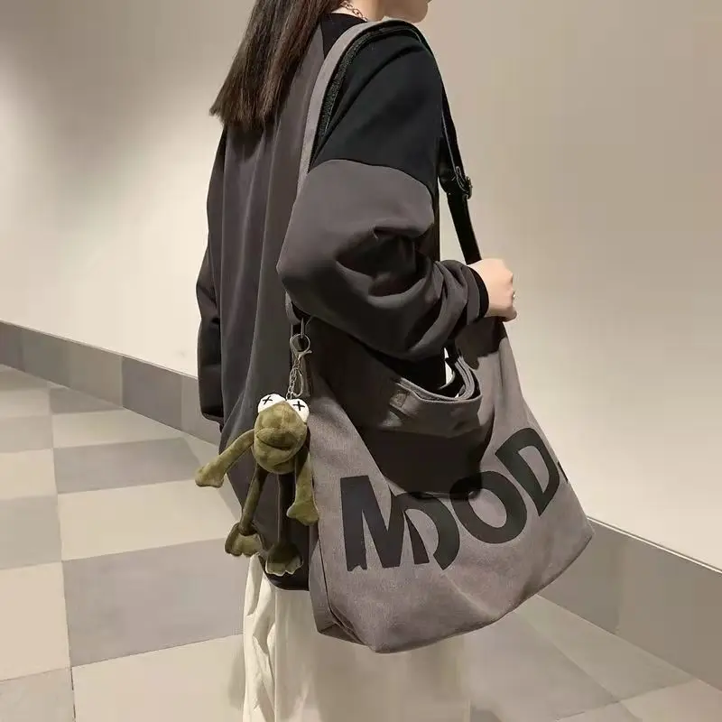 Bags for Women 2022 Large Capacity Student Letter Canvas Tote Bag Teenage Girl Boy Messenger Bags Designer Female Crossbody Bags