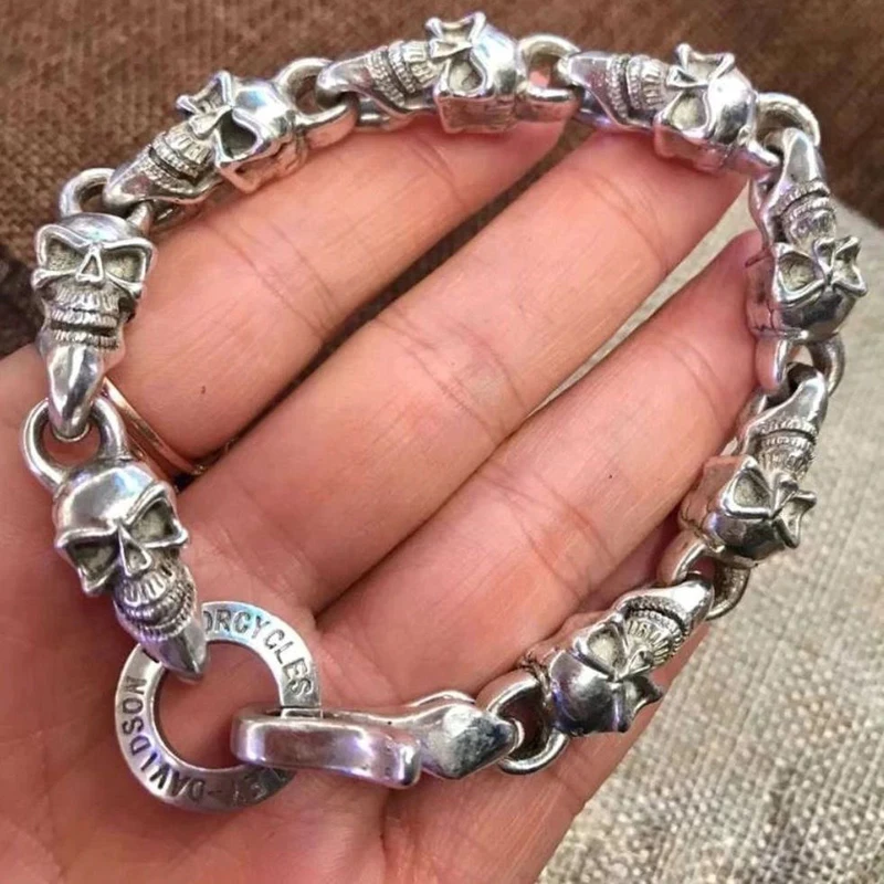 

chinese miao silver cast cool skull statue bracelet jewel collectable gift Art