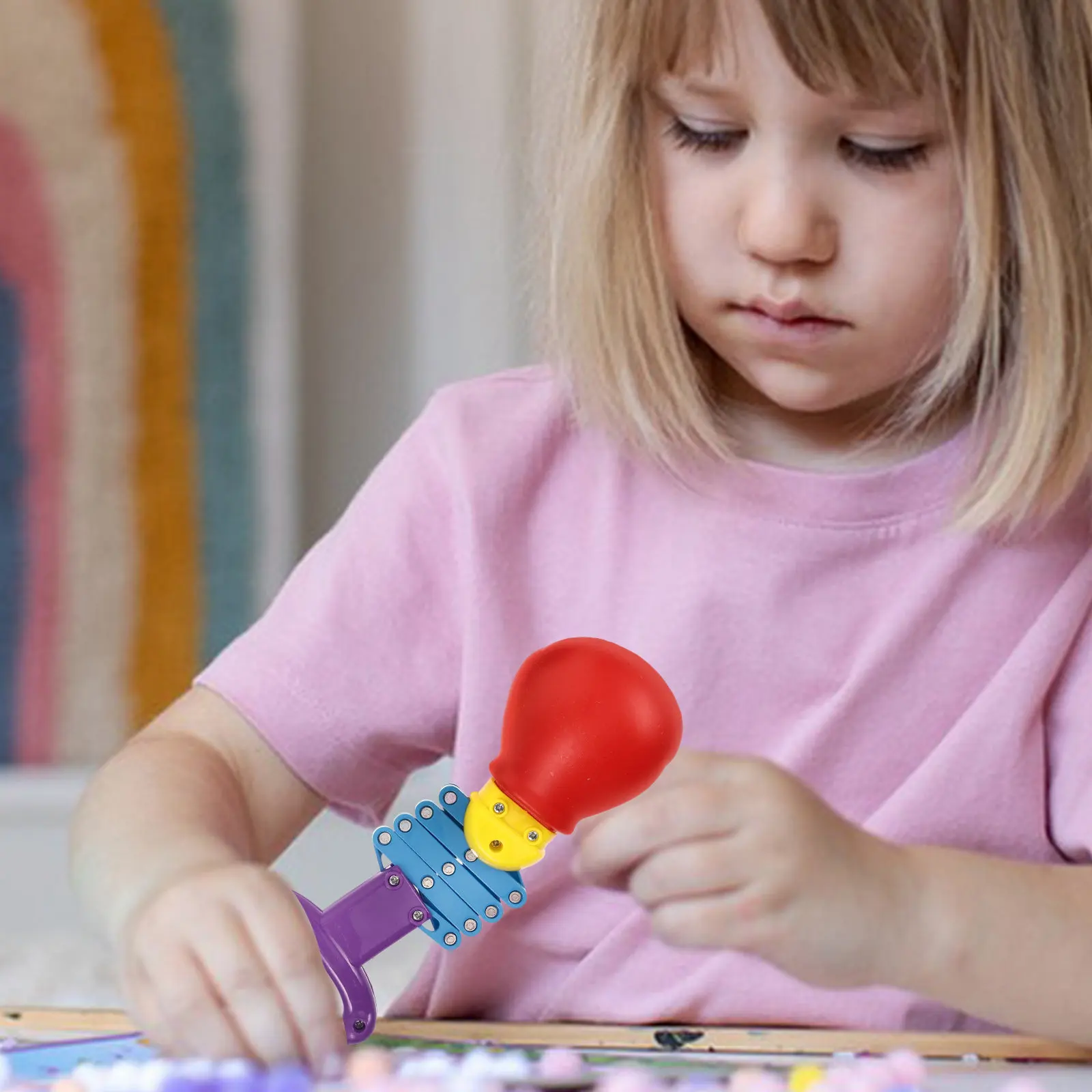 

2Pcs Spring Retractable Fist Shooter Creative Indoor Party Trick Plaything Telescopic Colorful Prank Fun Interaction