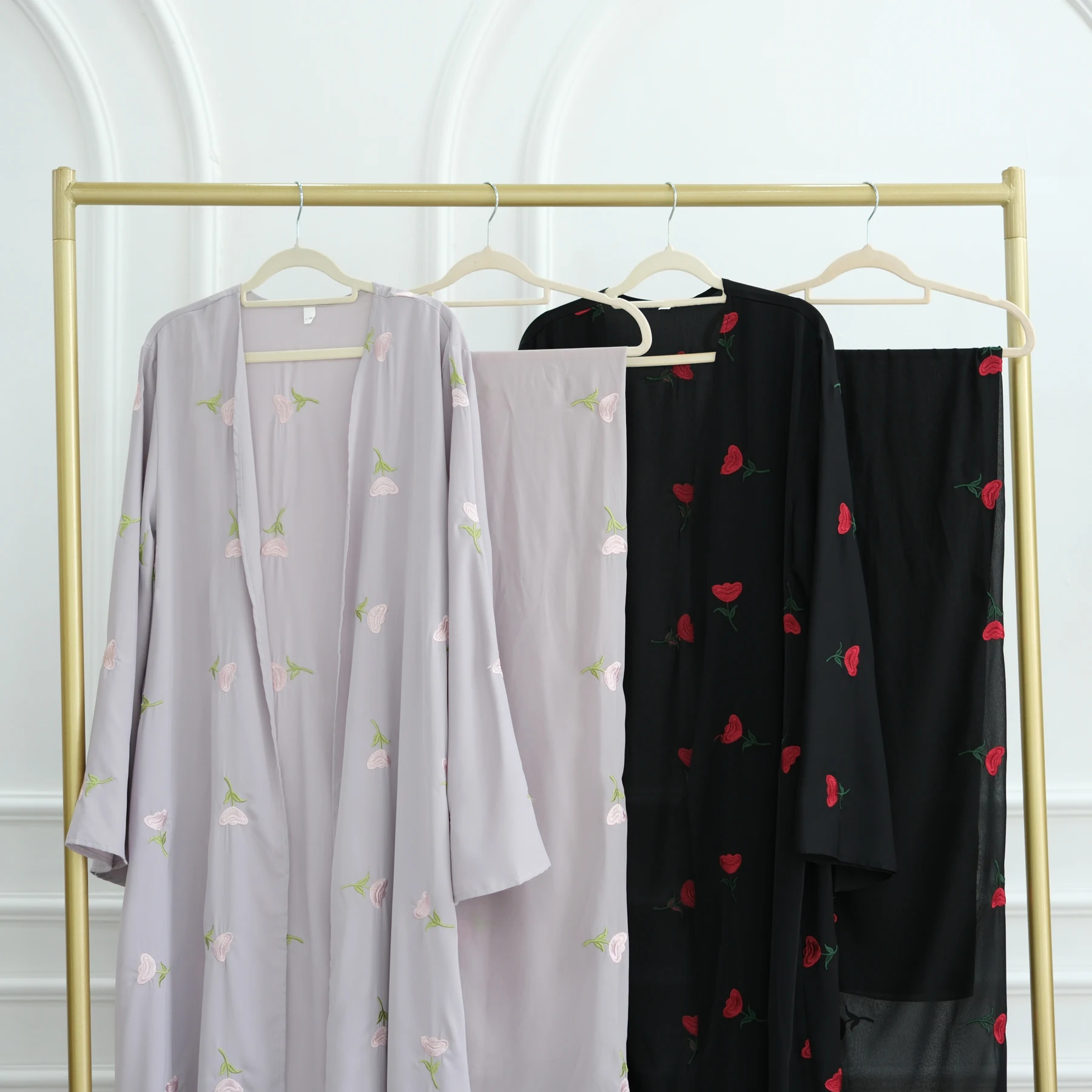Abaya Dubai con ricamo a fiori completi per donna, abito da donna musulmana Abaya Kimono aperto sul davanti, abbigliamento islamico Ramadan Eid Hijabi