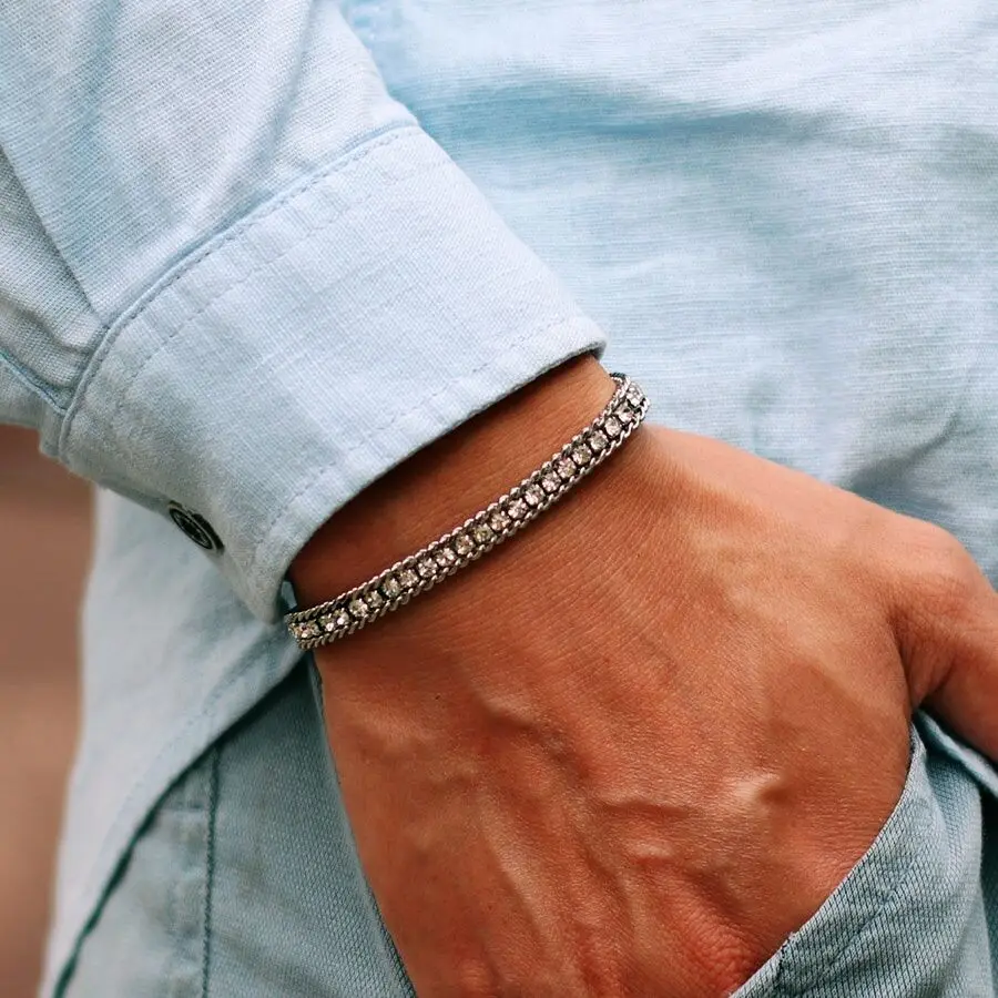 

Stylish Motorbike Riding Accessories Bracelet Men Outdoor Sports Camping Cycling Equipment Braclet Luxury Zirconia Braslet Joias