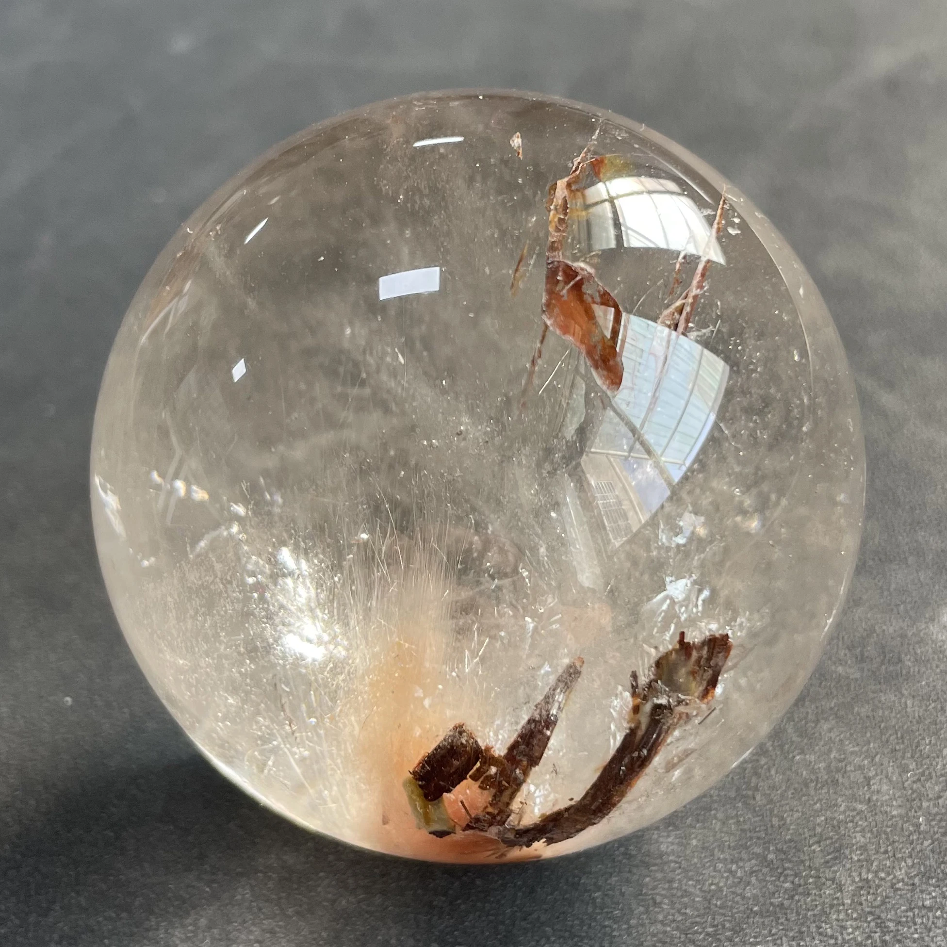 389g Natural Quarte Rutilated Rabbit Hair Crystal Ball Polished Quartz Sphere Reiki Healing Gift Room Decor Fengshui Y1327