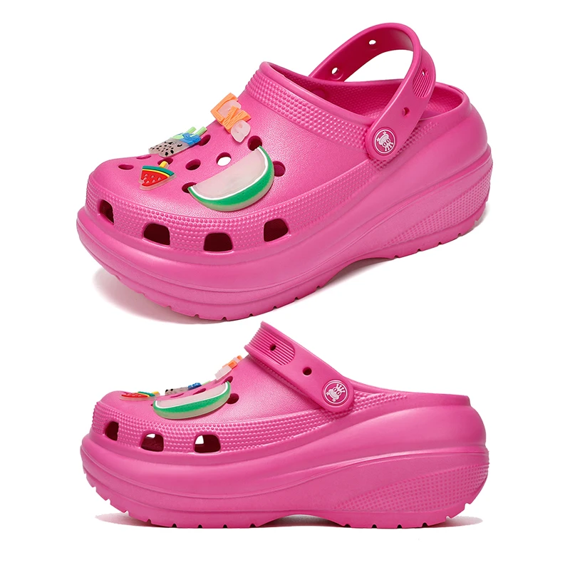 2023 nuove scarpe con foro per suola spessa 8CM estate da donna Solid Cute Candy sandali e pantofole fai da te aumentano le scarpe da spiaggia