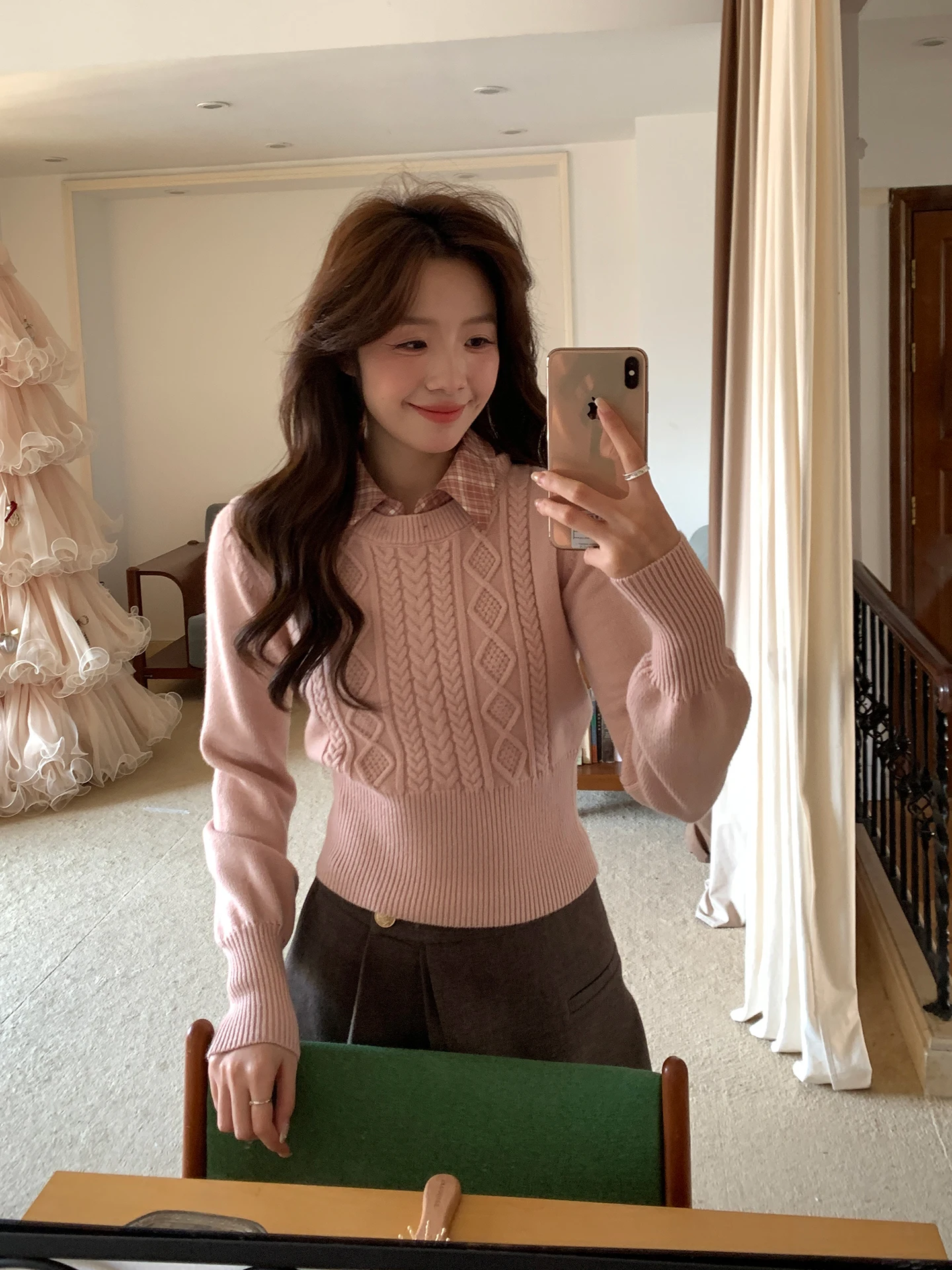 

Свитер-обманка с эффектом двухслойности, розовый, в корейском стиле, осенне-зимний, теплый, А-силуэт, вязаный, с длинными рукавами, из мягкой полиэстеровой смеси