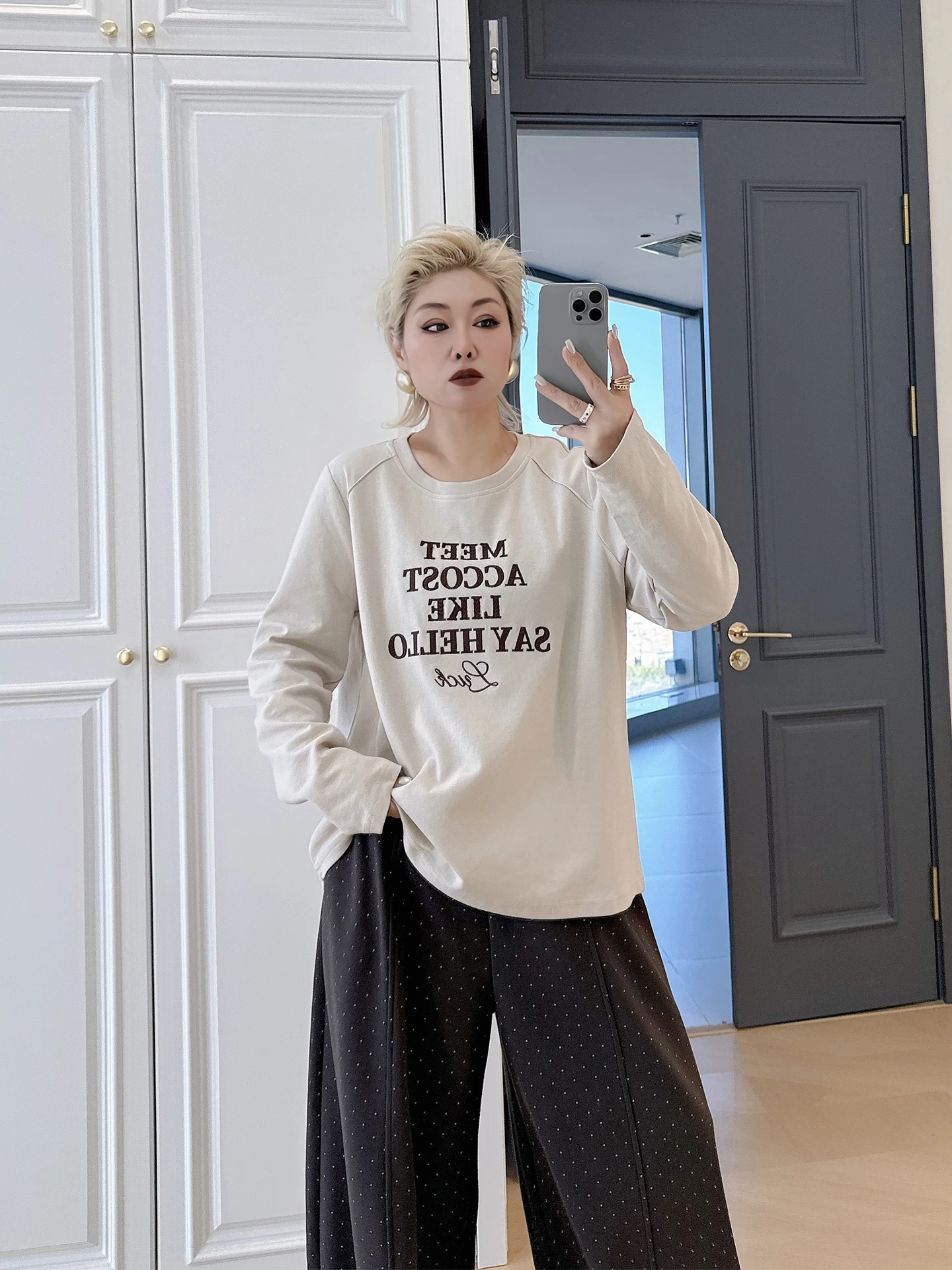 

Свободная длинная футболка Sve, большие размеры, женская модная внутренняя одежда, утягивающий корейский повседневный топ из смеси хлопка и полиэстера