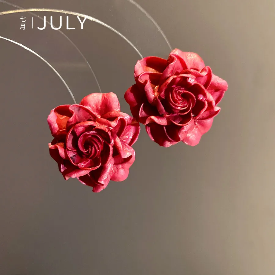 Vintage elegant red rose flower earrings - feminine, unique, and beautiful studs - light luxury, high-end autumn/winter earrings