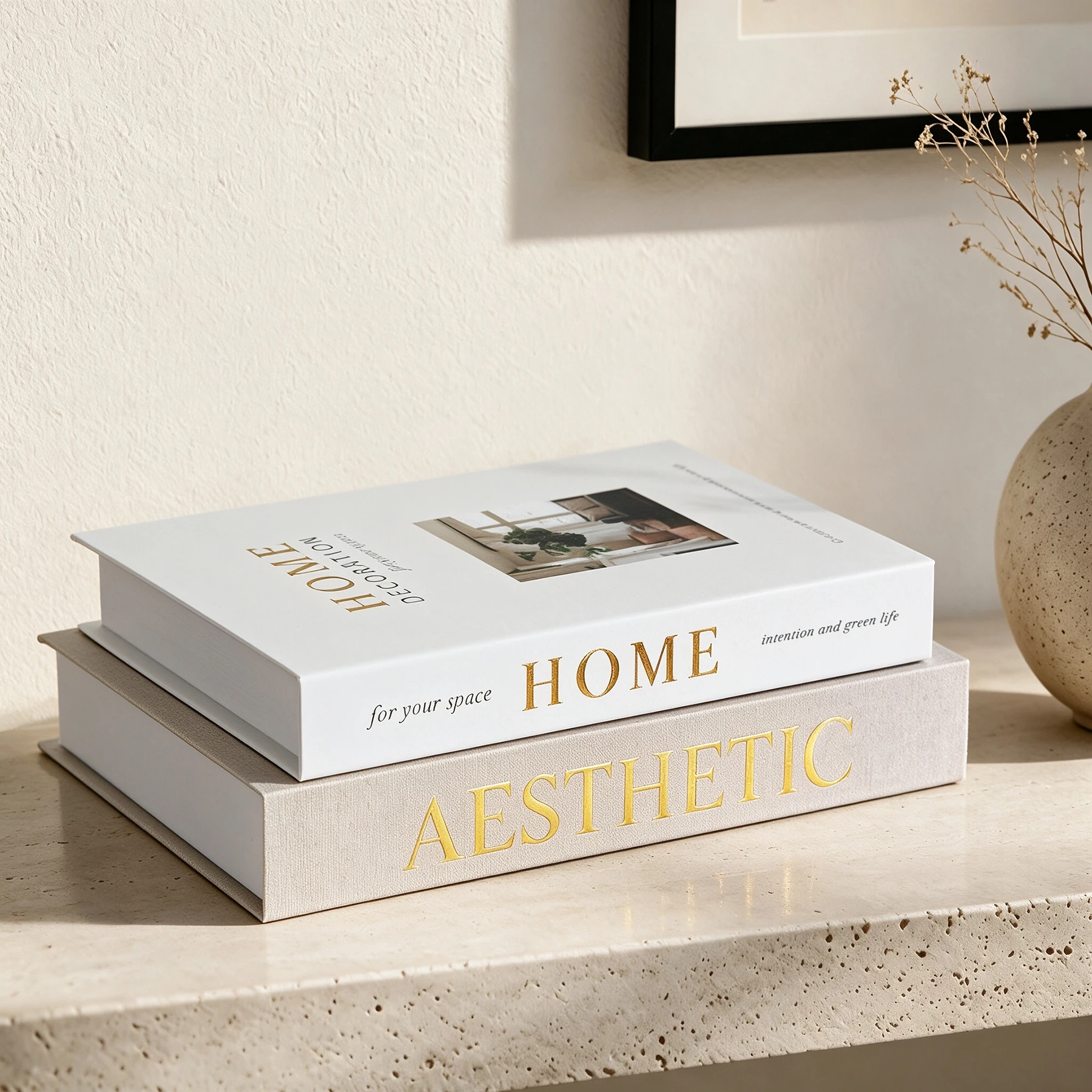 New 2Pcs Openable Fashion Fake Book Living Room Decoration Designer Book Coffee Table Ornaments Club Hotel Room Villa Prop Books