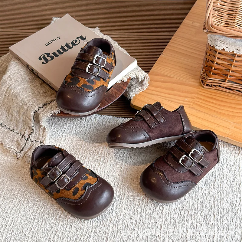 Children's Vintage Flat Shoes Spring Autumn New Little Girls School Leather Shoes Classic Leopard Soft Bottom Kids Causal Shoes