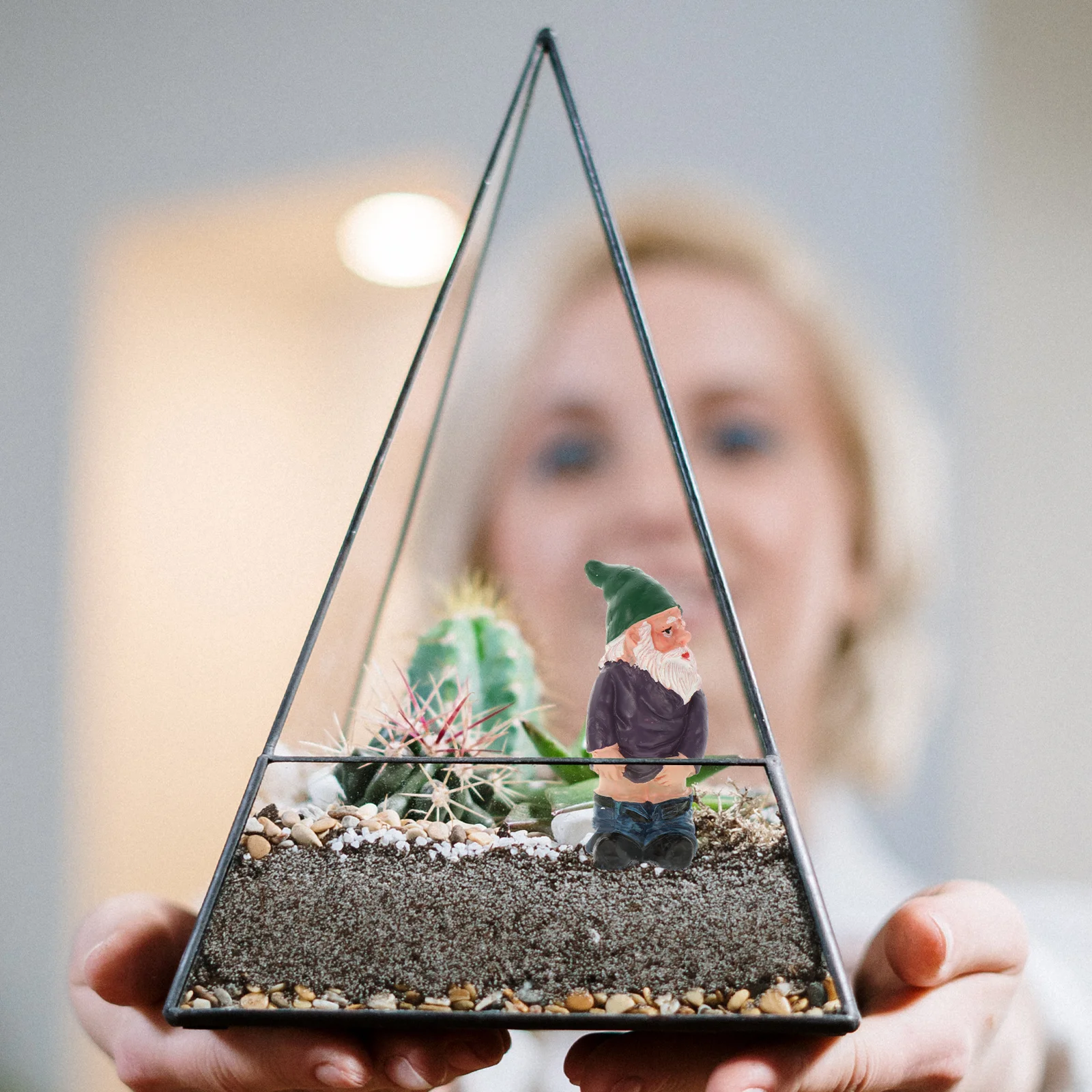 

1Pcs Cute Little Man Garden Decoration Dwarf Statue Resin Craft for Outdoor Yard Decor Waterproof Windproof Funny Statues Lovely