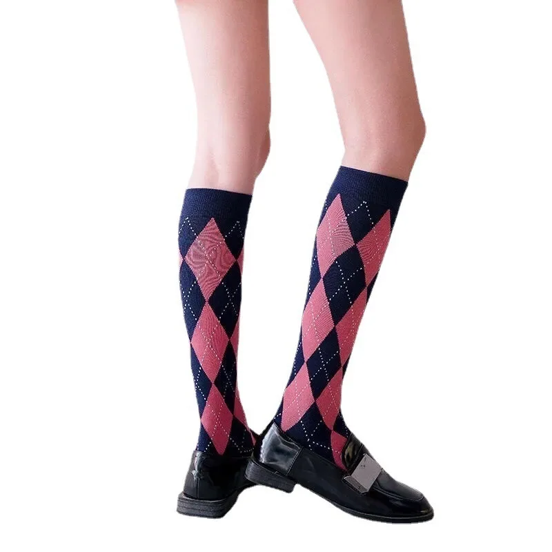 Chaussettes à tube moyen pour femmes, bas respirants, style collège, tempérament, célébrité, haute qualité, tendance, nouveau, 3/6 paires