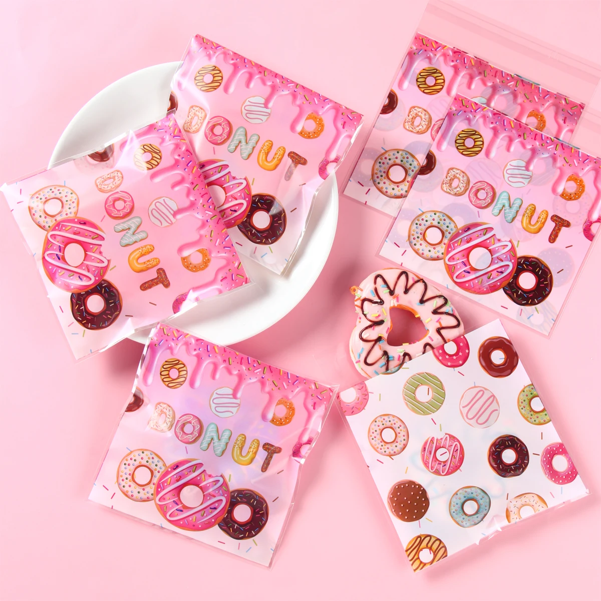 50pcs Donut Party Candy Gift Bags Doughnut Biscuit Packing Bag Wedding Party Gift Bag for Kid Girl Birthday Supplies Baby Shower